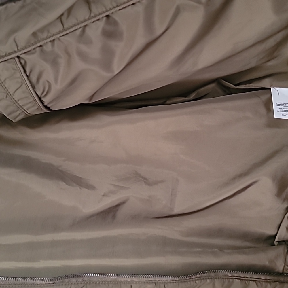 Guess jacket - Picture 12 of 14